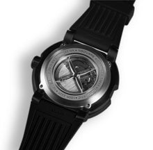 Load image into Gallery viewer, NSQUARE Propeller Automatic Watch - 48mm N26.2 Black|NSQUARE 螺旋槳 自動錶-48毫米 N26.2 黑色