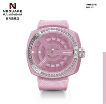 將圖片載入圖庫檢視器 NSQUARE Sweetie Quartz Watch -51mm N19.12 Pink|NSQUARE 甜美系列 石英表-51毫米 N19.12 粉紅色